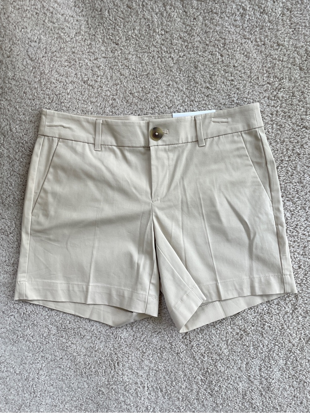Ann Taylor Factory Khaki Light Tan The 6-inch Short Mid Rise 6" Shorts Size 0